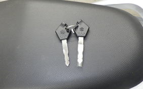 SUZUKI ADDRESS 110 2001 CE47A