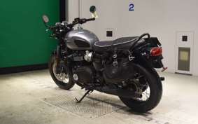 TRIUMPH BONNEVILLE T120 2025