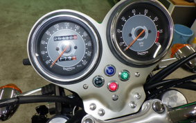 TRIUMPH BONNEVILLE 2002