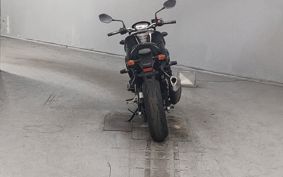 SUZUKI GSR750 C5112