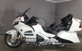 HONDA GL 1800 GOLD WING SC68