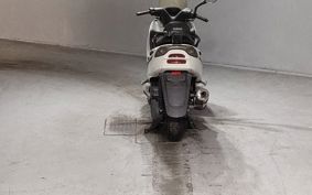 YAMAHA MAJESTY 125 SE27