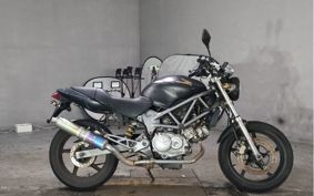 HONDA VTR 250 MC33