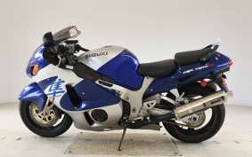 SUZUKI GSX1300R HAYABUSA