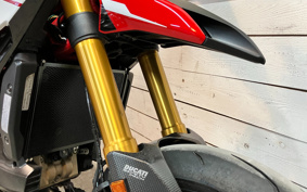DUCATI HYPERMOTARD 939SP 2017 BA01