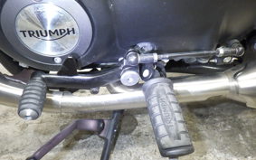 TRIUMPH BONNEVILLE BOBBER 2023