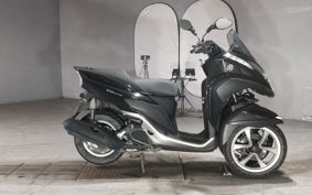 YAMAHA TRICITY 125 SE82J
