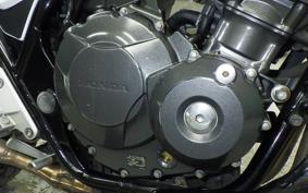 HONDA CB400 SUPER BOLDOR A 2015 NC42