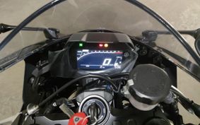 YAMAHA YZF-R7 2025 RM39J