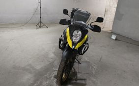 SUZUKI DL650 ( V-Strom 650 ) C733A
