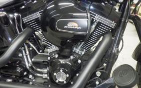 HARLEY FLSS 1800 2016