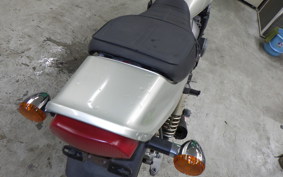 KAWASAKI ZEPHYR 400 KAI 2000 ZR400C