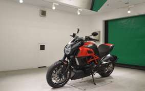 DUCATI ディアベルカーボン 2014