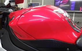 YAMAHA YZF-R1 2018