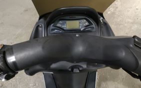 YAMAHA MAJESTY 125 SE27