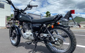 SUZUKI GLASS TRACKER BIG BOY NJ4BA