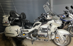 HONDA GL1800 GOLDWING  2004 SC47