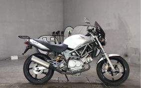HONDA VTR 250 MC33