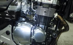 HONDA X4 1997 SC38
