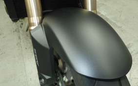 HONDA CB650R E-Clutch 2025 RH17