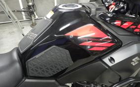 SUZUKI Vｽﾄﾛｰﾑ250A 2019