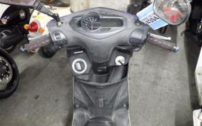 YAMAHA CYGNUS 125 XSR 3 SEA5J