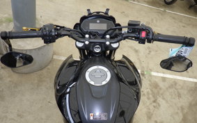 YAMAHA FZS25 1983