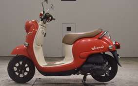 YAMAHA VINO 50 Gen.4 1996 AY02