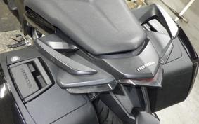 HONDA VFR1200F DCT 2013 SC63