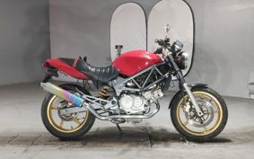 HONDA VTR 250 MC33