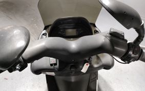 YAMAHA MAJESTY 125 SE27