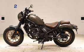 HONDA REBEL 250 S MC49