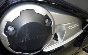 HONDA NM4 VULTUS -01 2014 RC82