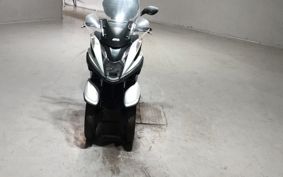 YAMAHA TRICITY 125 SE82J
