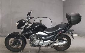 SUZUKI GSR250 GJ55D