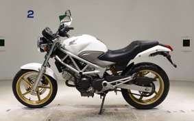 HONDA VTR 250 Gen. 2 MC33