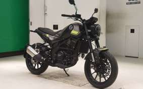 BENELLI レオンチーノ250