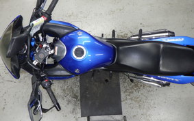 SUZUKI GSR250S