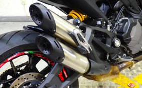DUCATI MONSTAR 937 PLUS 2021 1M00
