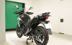 SUZUKI Vｽﾄﾛｰﾑ250A