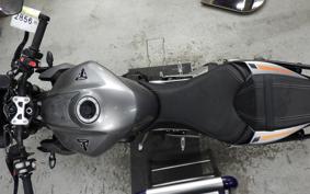 TRIUMPH STREET TRIPLE RS 2023