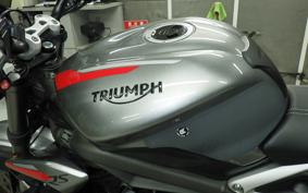 TRIUMPH STREET TRIPLE RS 2021