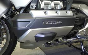 HONDA GL 1800 GOLD WING TOUR DCT 2026 SC79