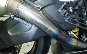YAMAHA YZF-R7 2001
