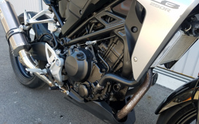 HONDA CB250R MC52