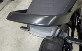 HUSQVARNA SVARTPILEN 401 2022