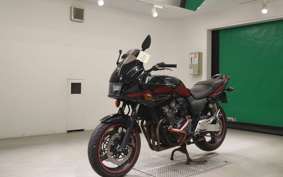 HONDA CB400 SUPER BOLDOR VTEC 2010 NC42