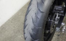 SUZUKI GSX250R