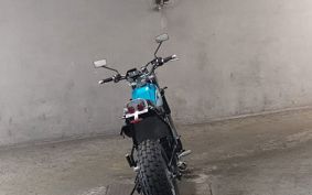 YAMAHA TW225 DG09J