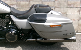 HARLEY  HARLEY FLHXSE CVO 2023 PX6